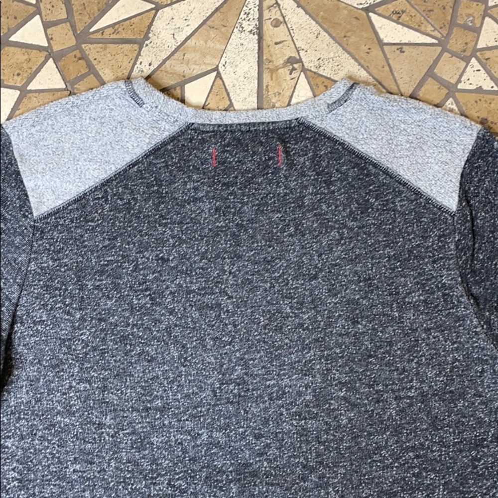 Tommy Bahama Long Sleeve Sweater Pullover Gray Medium - Picture 7 of 11